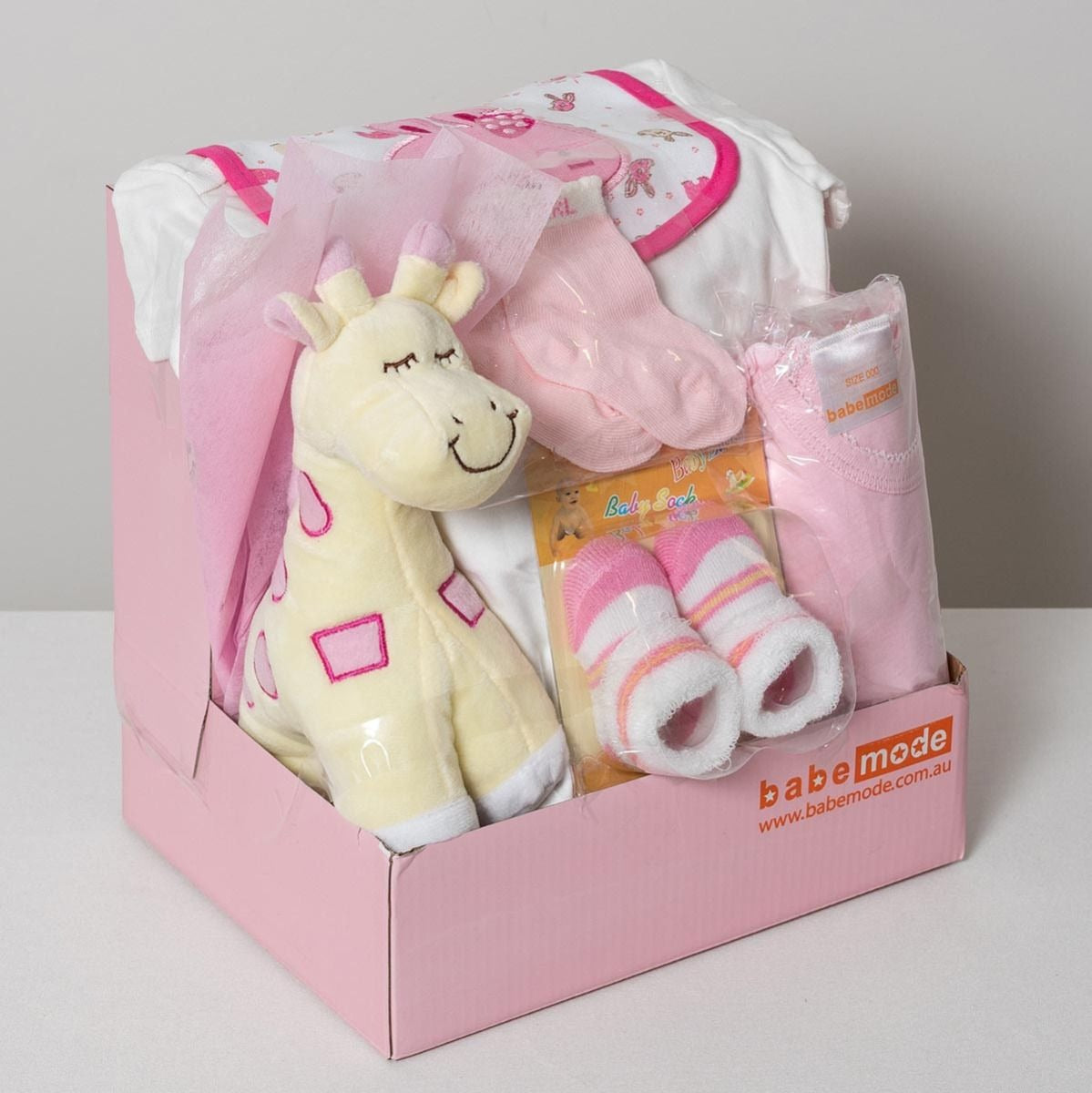Giraffe Baby Product Hamper Pink Classic